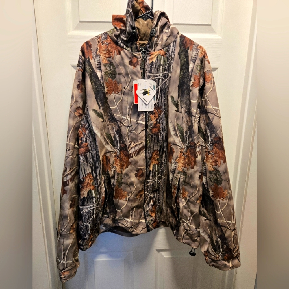 Ducks Unlimited Camouflage Hooded Jacket And Pant Set
